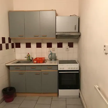 Apartman 2 *